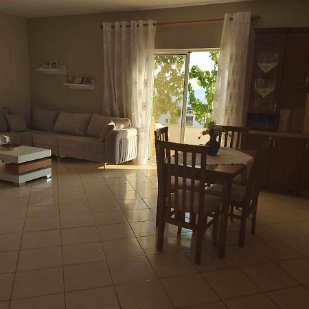 White Panorama Apartment Sarandë Eksteriør billede